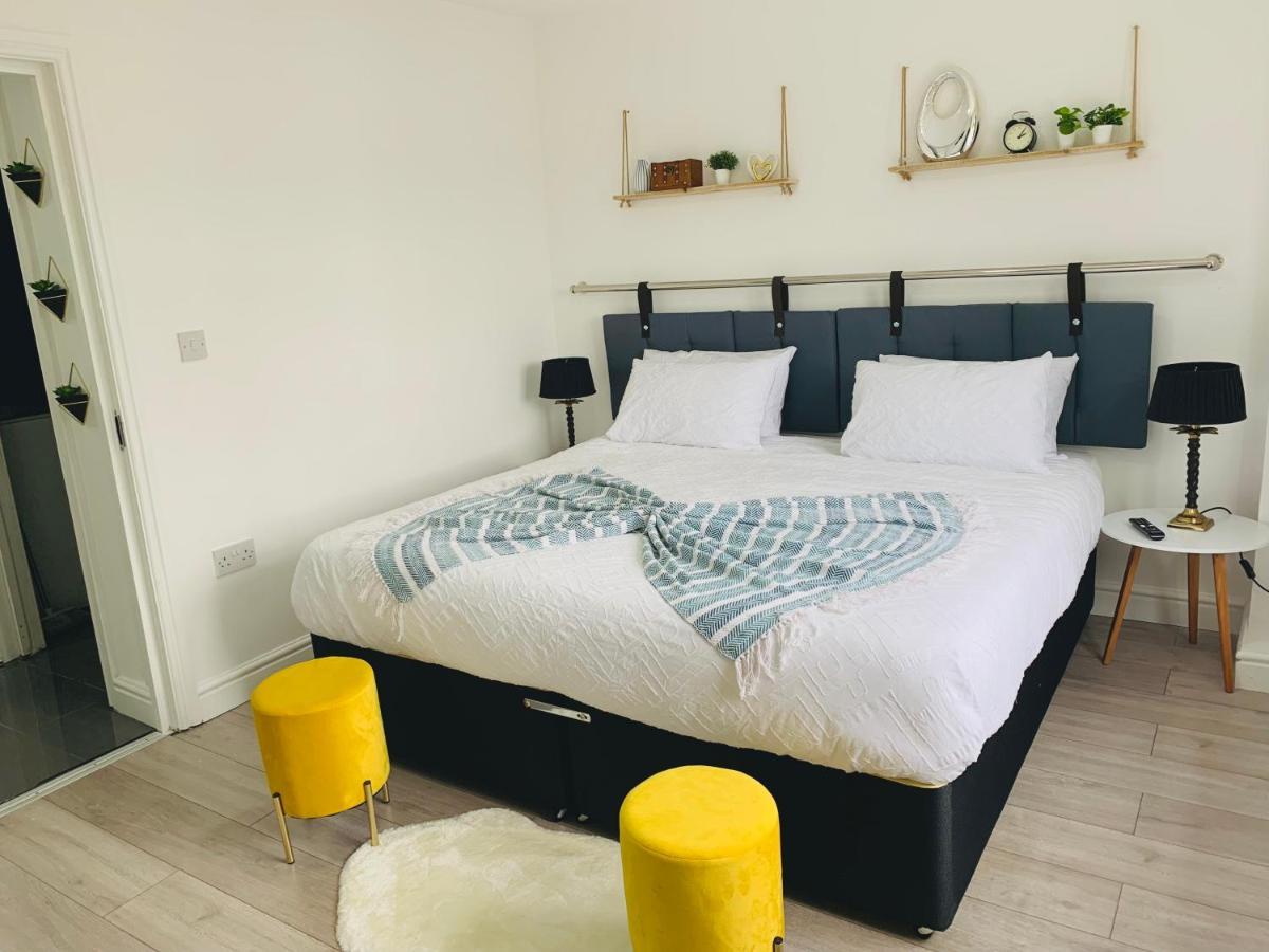 Modern & Cosy 2-Bed Apartment Near Nec, Airport & Jlr! Birmingham Exteriör bild